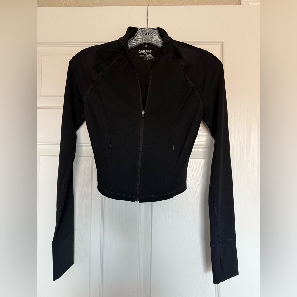 Garage Women's Solid Black Cropped Double Zip Up